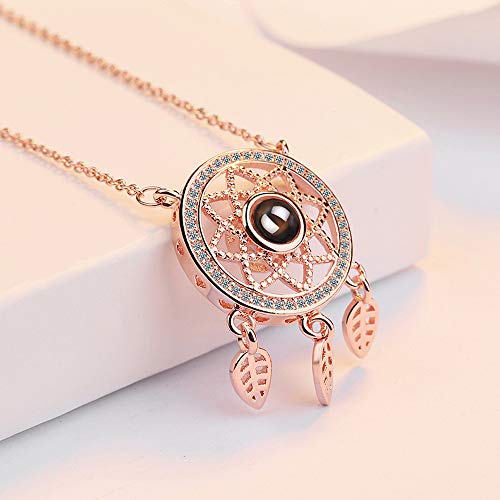 Collana da donna con ciondolo a forma di