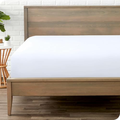 Image of 400 TC Cotton Elastic Fitted Bedsheet with 2 Pillow Covers for King Bed 78 x 72 8 Inches White Solid Color Fitted Sheet