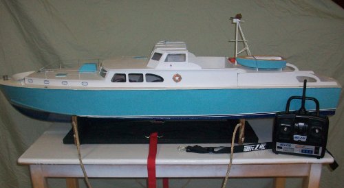 Dauntless Wooden Boat Kit by Dumas