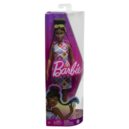 Muñeca Barbie Fashionistas con vestido de ganchillo y accesorios miniatura 6