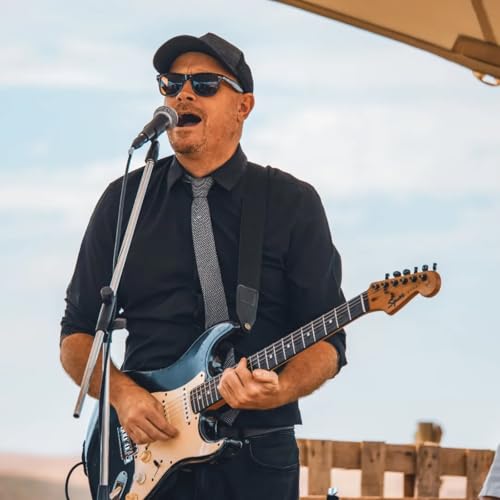 John Battersby &ndash; Stone Figures cover art