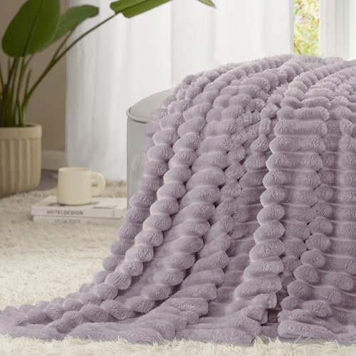 WAVVE Kuscheldecke 220x240 cm - Grauviolett - Weiche Flanell Fleecedecke, Sofadecke & Couchdecke, Warme Korddecke für Wohnzimmer Deko… – Ansicht 3
