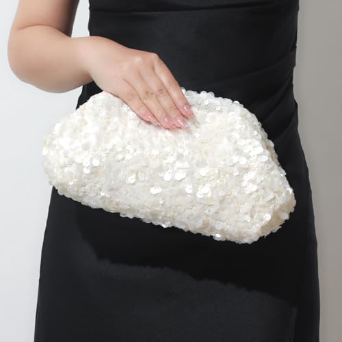 Sac à main de soirée élégant à paillettes pour ne plus gâcher vos tenues chic