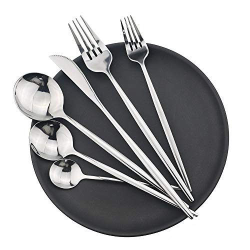 Ménagère en acier inoxydable 18/10 chic pour table élégante
