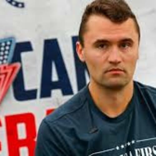 Page de couverture de Episode 1188: Who assassinated Charlie Kirk