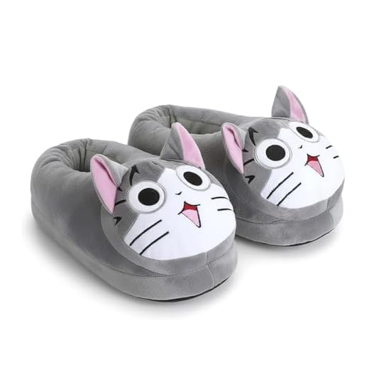 CoolChange Kuschelige Kleine Katze Chi Hausschuhe