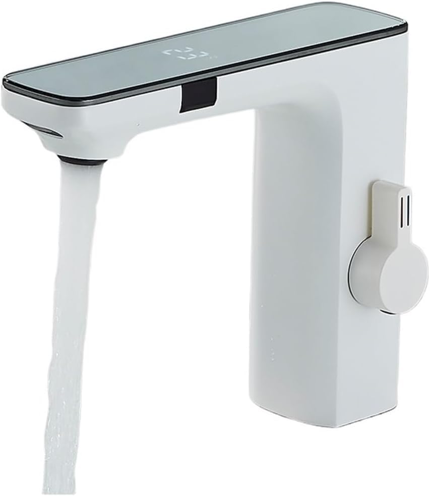 Robinet cuisine sans contact en laiton gris pour simplifier vos recettes en famille au quotidien