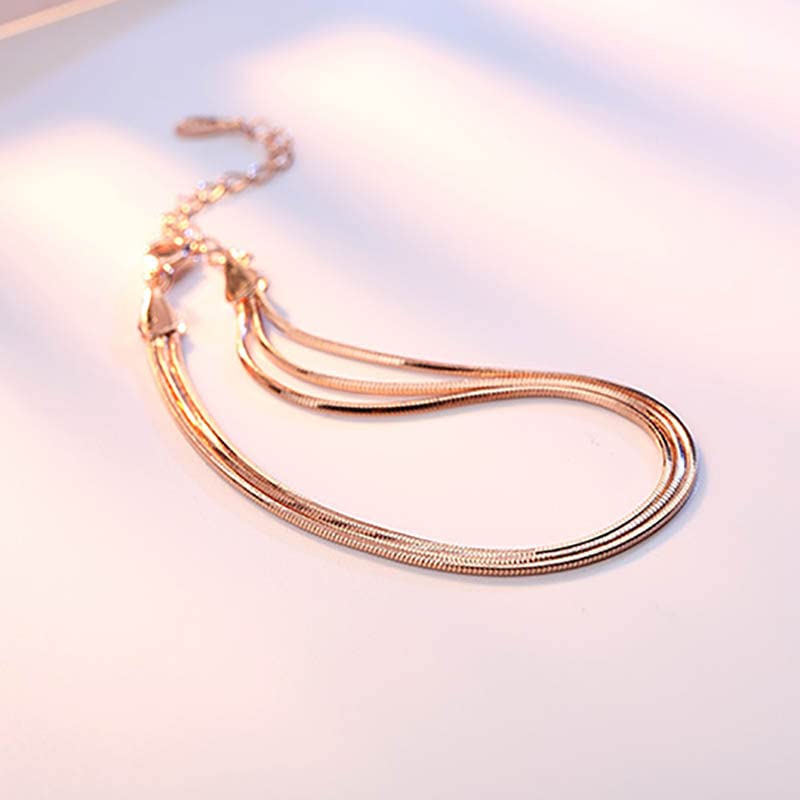Bracelet en argent 925 pour femmes au design épuré et éclat durable