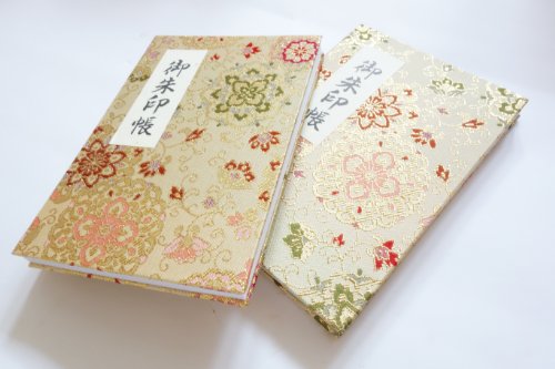 [Hotokudo] 'Goshuin-Cho' Japanese Pilgrimage Stamp(Note)Book With Protective Cover. (Bellows Type, Gold. 40 Pages, Brocade. H: 6.42" W: 4.41", (Import Japan)) #TOP1