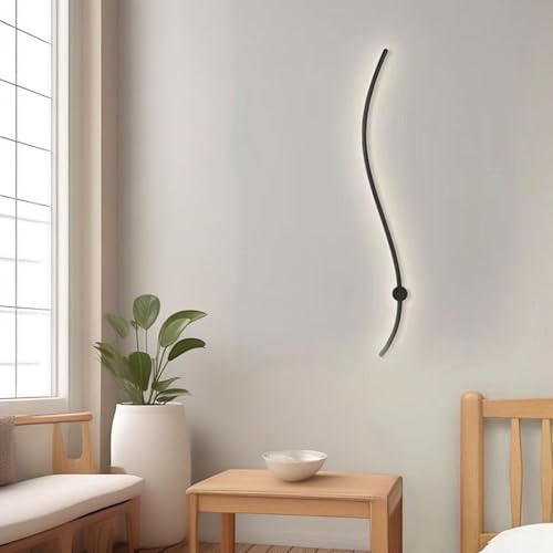 Iluminación interior nórdica con apliques de pared lineales y lámparas LED negras