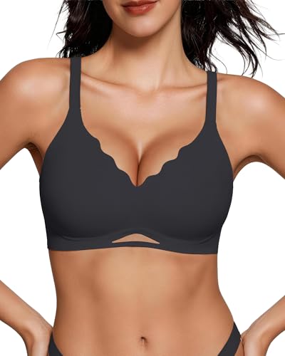 Soutien-gorge sans armatures discret sous un t-shirt pour le bureau et le yoga
