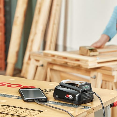 Bosch USB Adapter UniversalUSB 18V-45 (für vielseitiges Laden; USB-C/USB-A Power Adapter/Power Bank; 18V System)