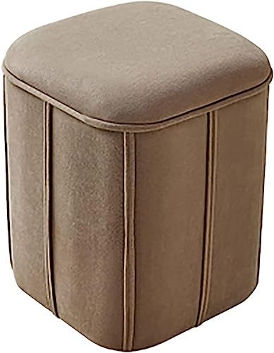 Repose-pieds de rangement pour un salon cocooning et ordonné