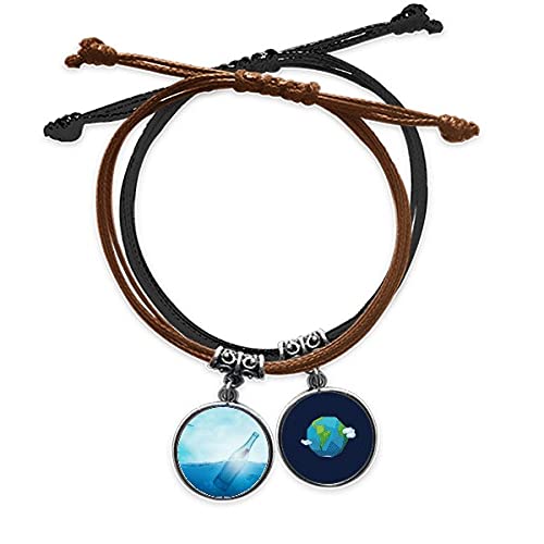 Pulsera de cuero con cristal de mar para tus paseos por la playa y looks de verano