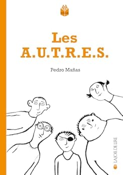 Paperback LES A.U.T.R.E.S. [French] Book