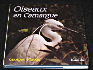 Hardcover Oiseaux en Camargue (French Edition) [French] Book