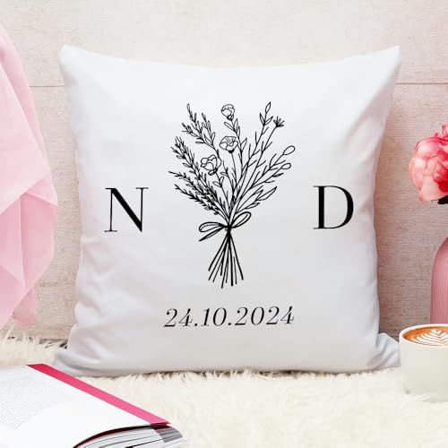 NAREDA Personalized Mr and Mrs Pillows, Wedding Gifts for Couples with Name, Hubby Wifey Pillow Cases, Bridal Shower Gifts Valentines' Day for Her (Mr & Mrs-01)
