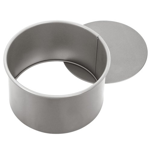 JudgeNon-Stick Round 6" Cake Tin with Loose Base, Dishwasher Safe 16cm x 9cm - 5 Year Guarantee