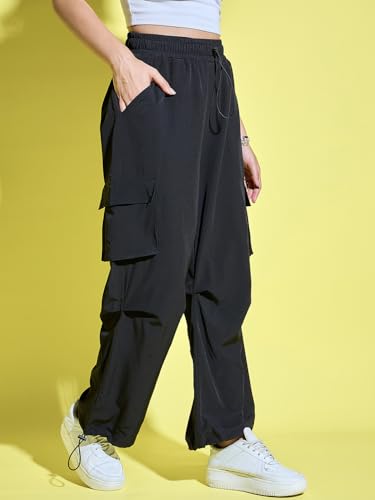 Image of Buynewtrend Women Loose Fit Parachute Trousers | High Waist Cargo Trouser Pant