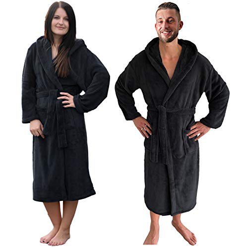 HOMELEVEL Bademantel Morgenmantel Unisex - kuschelweicher Reisebademantel Saunamantel - Mikrofaser Mantel mit Kapuze für Männer und Frauen - Schwarz XL Cover