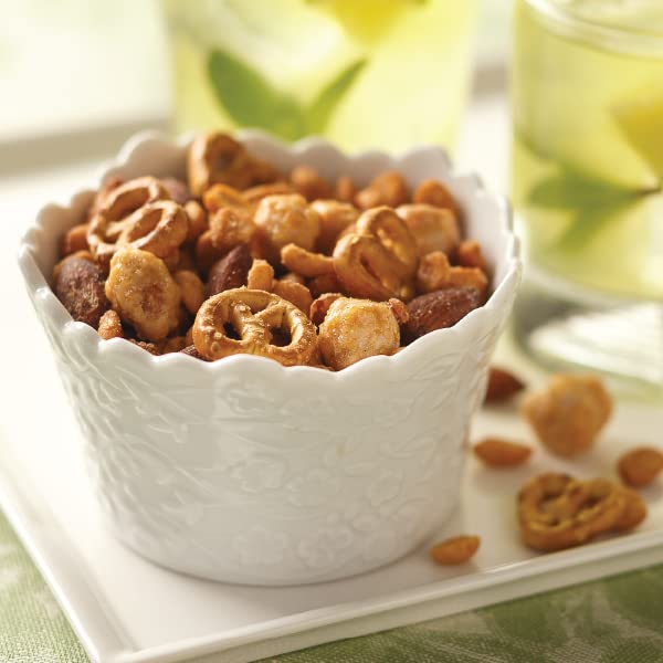 Miniatura 4 de Delight Expressions Cesta de regalo gourmet "Treasured Snacks", una idea de regalo para el día del padre. Cesta de regalo de cumpleaños o