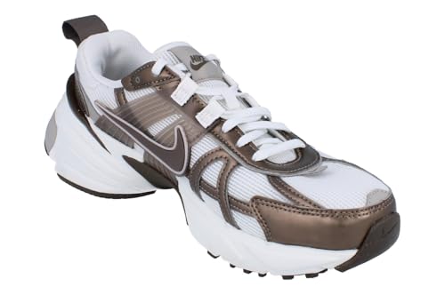 Nike V2K Run Women's Shoes (HV6416-200, Mink Brown/Summit White/College Grey)4