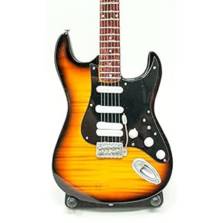 Guitare miniature 25 cm fabriquée à la main en bois de qualité supérieure #355 - Les Beatles, Paul McCartney, John Lennon, RIngo Starr, George Harrison Guitare miniature 25 cm fabriquée à la main en bois de qualité supérieure #355 – Image 2