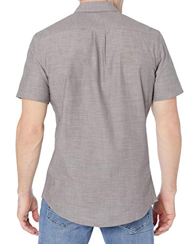 Image of Amazon Essentials Men's Regular-Fit Short-Sleeve Button-Down Chambray Shirt