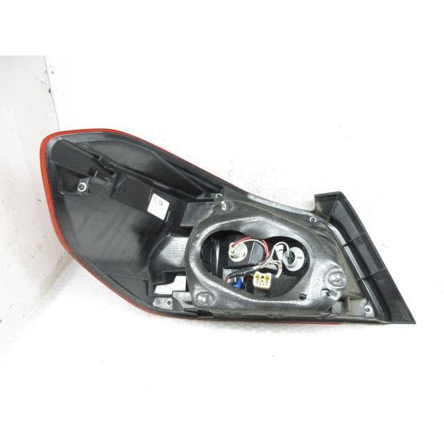 Amazon | H26年 WRX S4 DBA-VAG 右テールランプ テールレンズ