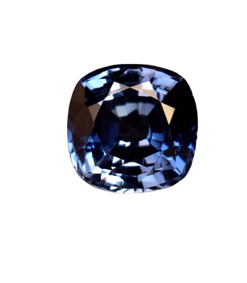 Saphir bleu naturel facetté : créez votre bague et pendentif sur mesure à l'atelier