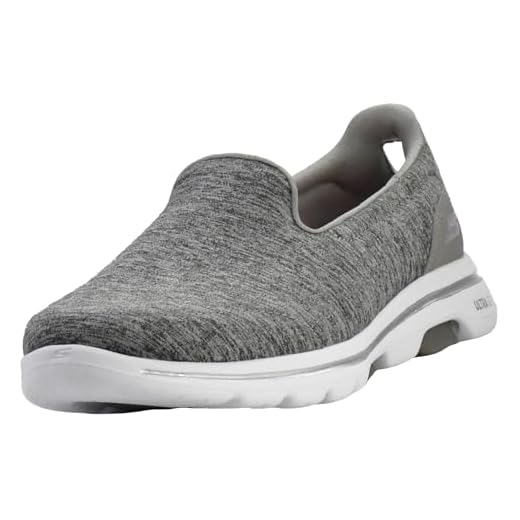 Skechers Women's Go Walk 5 Honor Sneaker, Grey, 9 Wide
