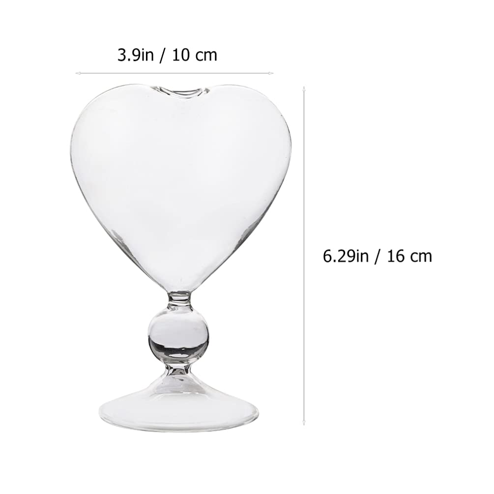 Cabilock 2Pcs Cocktail Glass Creative Love Heart Shaped Cocktail Goblet Clear Glass Martini Drinking Cup for Vodka Gin Wine Ice Cream Fruit Green Tea