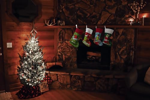 GEGEBABY Pacote com 4 meias de Natal, 50,8 cm, elfo verde, para pendurar, meias de Natal, desenho an