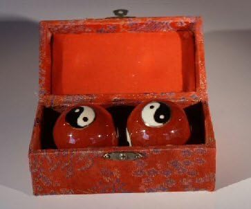 Miniatura 4 de JapanBargain, Bolas medicinales chinas para aliviar el estrés y la salud, bolas de baoding, bolas de mensaje, bolas de meditación, color rojo