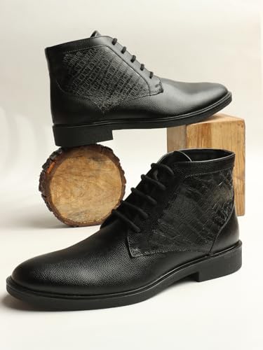 Image of Carlton London Men's Ankle Height Comfortable Lace-Up Round Boot
