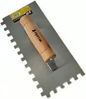 Desempenadeira de Aço Cabo Madeira Fechado 12x25cm Dentada Fertak