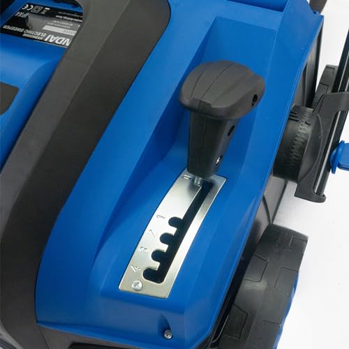 Hyundai 2000W 16” / 40cm Artificial Grass Sweeper, 400mm working width, Multi-Use Brush & 55L Collection Bag- 3 Year Warranty