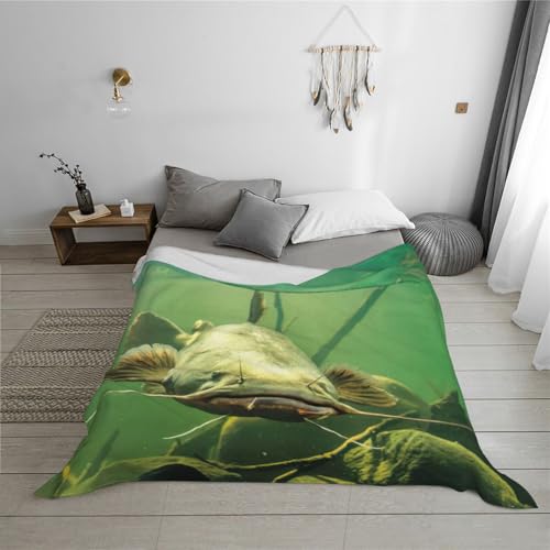 Couverture flanelle poisson-chat pour vos soirées cocooning canapé - 6