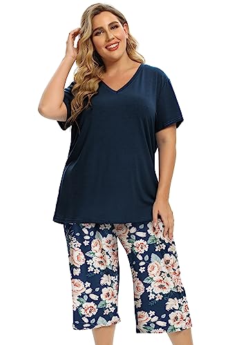 Image of Vozanet Women's Pajamas Set Soft V Neck Sleepwear Top and Capri Pj Lounge Sets Cartoon Heart Shape Cat Nighty Plus Size