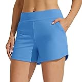 Hoch tailliert: Die Boardshorts mit breitem Bund sorgen für Bauchkontrolle und bieten bei jeder Bewegung einen festen Sitz