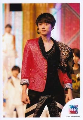 Amazon.co.jp: HiHi Jets 公式 生 写真（作間龍斗）MS00047