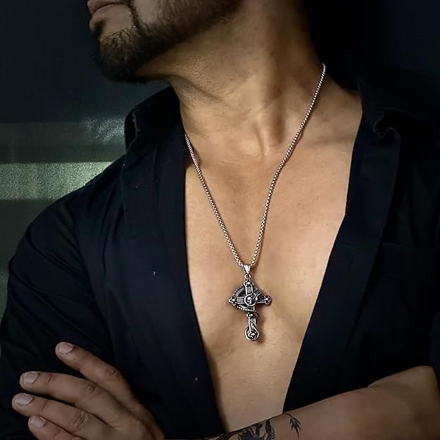 Image of THE MEN THING Combo Cobra Cross Pendant x Twisted Texture Bangle Bracelet| Bold Style Set for Men