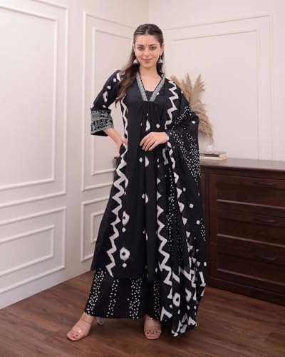 Image of Arayna Women's Pure Cotton Block Printed Ethnic Wear Kurta Set with Palazzo Pants & Dupatta
