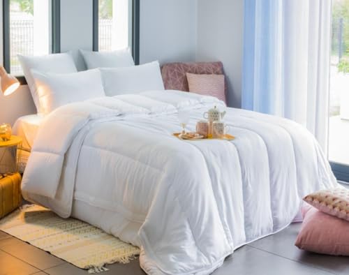 Blanrêve Couette Toutes Saisons - 170g/m² + 250g/m² - jumelable par Boutons Pression - pour lit de 2 Personne - 240x220 cm Entretien Facile, Blanc