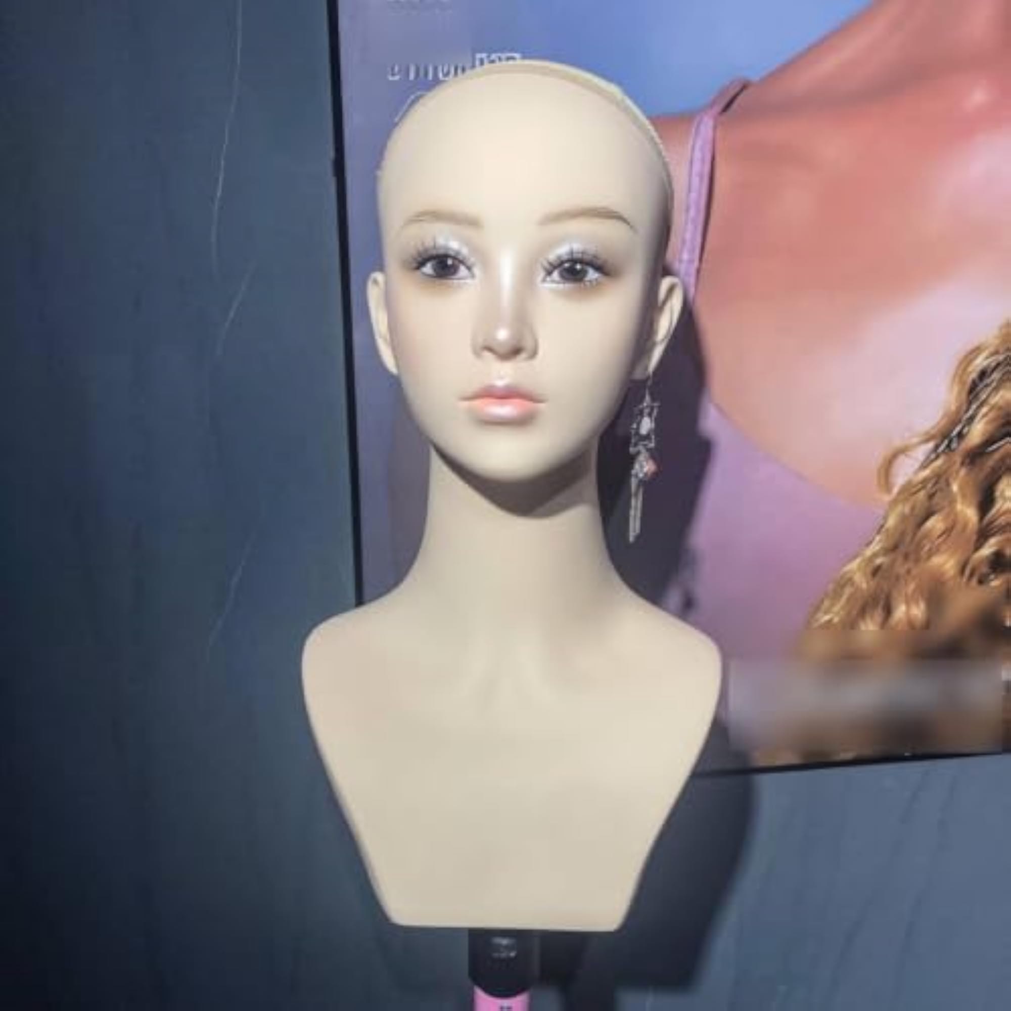 Seamless Female Mannequin Head, Matte Finish
