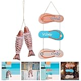 Photo Gallery breezy coastal vibe ciondolo decorativo in legno con infradito e accenti di pesce (a) Photo Gallery breezy coastal vibe ciondolo decorativo in legno con infradito e accenti di pesce (a)