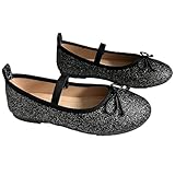Construction : Fabriquées à partir de matériaux robustes, ces chaussures de danse brillantes sont conçues for résister à une danse rigoureuse tout en conservant leur apparence époustouflante.