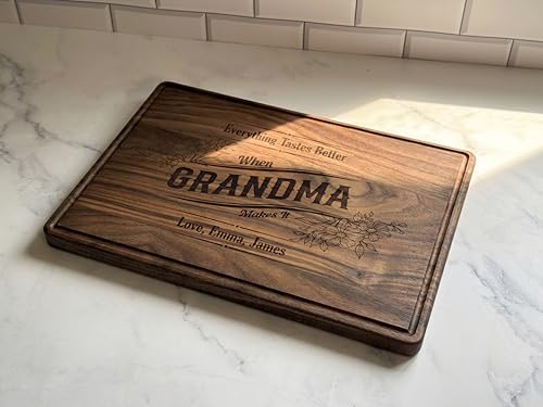 Tabla de cortar personalizada para el Día de la Madre, regalo para abuela y mamá, tabla de cortar de madera grabada y personalizable miniatura 7
