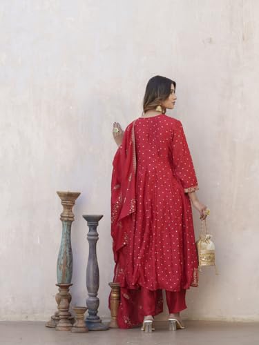 Image of Kaari Women's Embroidered Kurta Set with Dupatta - Festive Kurta Set for Women Polyester Blend