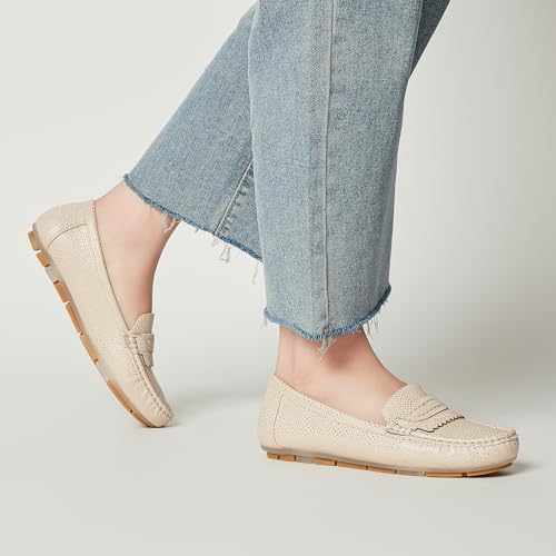 Image of Women's Business Loafers Work Casual Flats Shoes Lightweight Penny PU Leather Slip On Walking Shoes